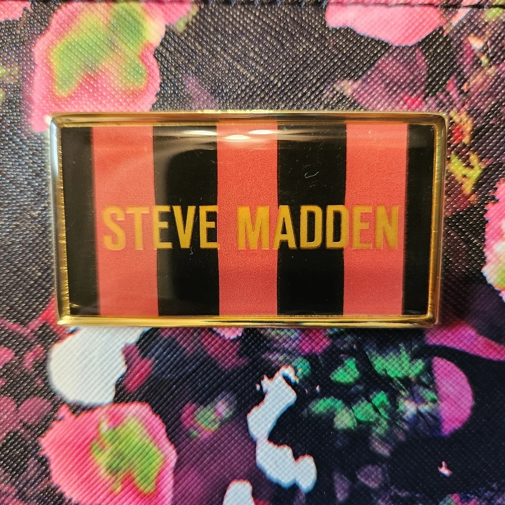 Steve Madden Wristlet, Black Pink Floral Clutch Wallet EUC Tassel Vegan Leather